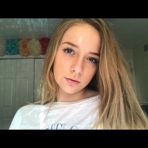 Meet your Posher, Macy